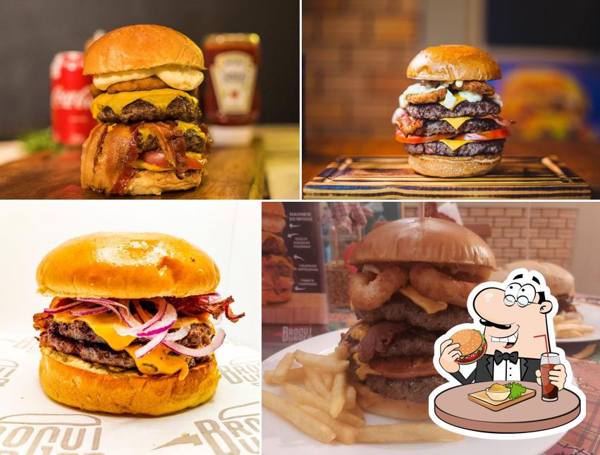 Os hambúrgueres do Hamburgueria e Pizzaria Brogui Burger e Pizza no Centro irão satisfazer uma variedade de gostos