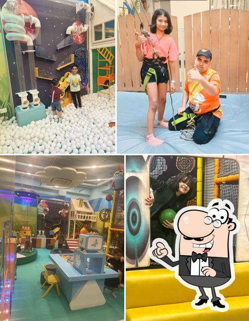 Check out how TINGALAND (PLAY AREA NEAR ME) Indoor play zone, gaming zone, Fun, Trampoline & Birthday Party venue in Delhi, Noida looks inside
