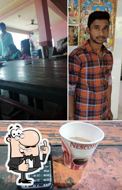 Look at the picture of General Dhaba (Restaurant)
