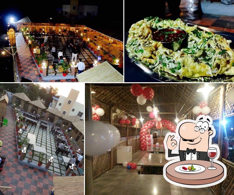 Food at Rajwadi tea & fast food