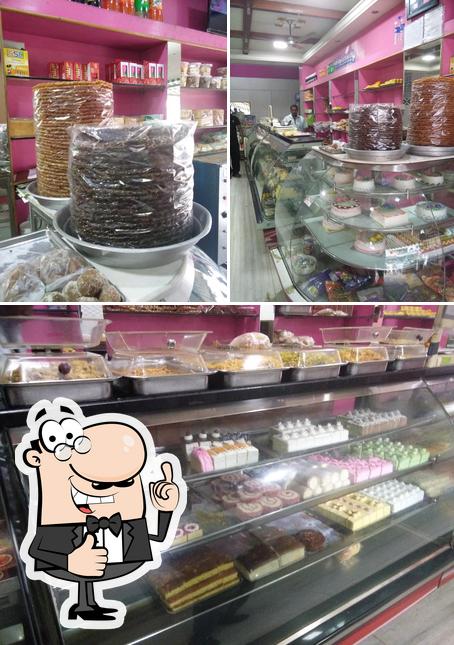 Sri Meenakshi Sweets & Bakery