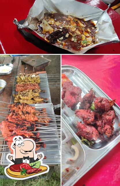 Try out meat dishes at Yuvraj Surati Tawafry (Best Non veg)