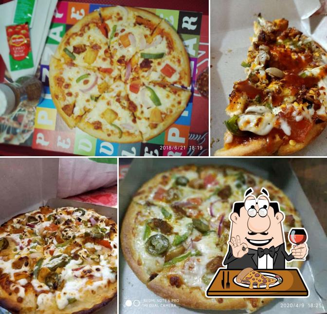 Pick different types of pizza