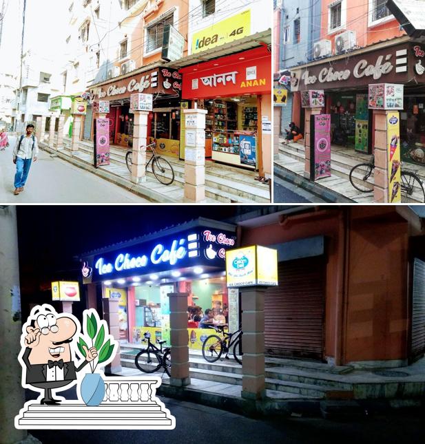 The exterior of Ice Choco Cafe