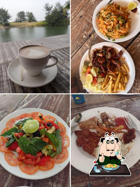 Meals at Chique Shanti Cafe