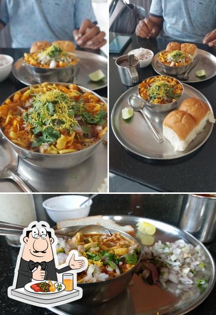 Meals at Katakirrr Misal