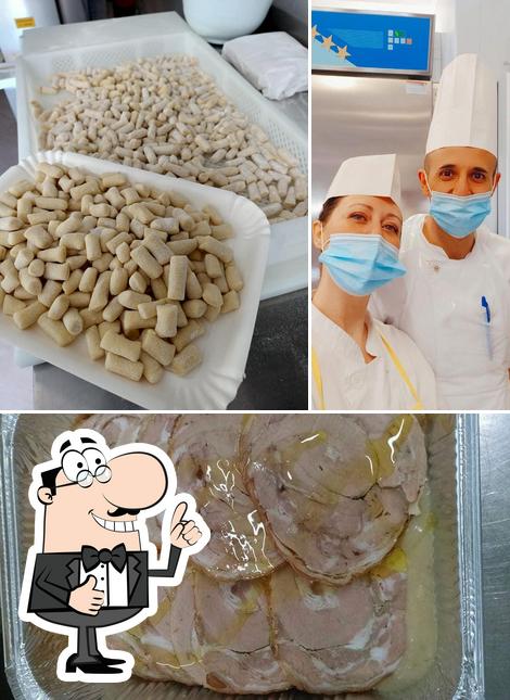 Vedi la immagine di Maccarons Pasta All'uovo Gastronomia