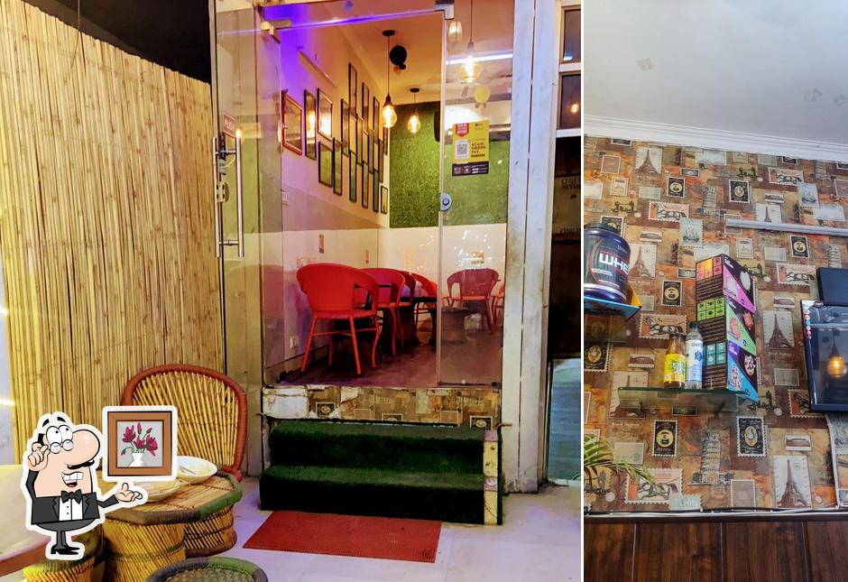 The interior of Khuraak Stay Healthy