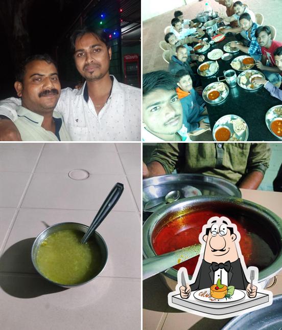 Meals at Siddhatek Dhaba