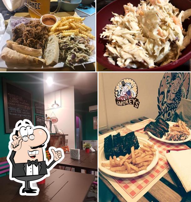 Dai un'occhiata agli interni di Smokey's
