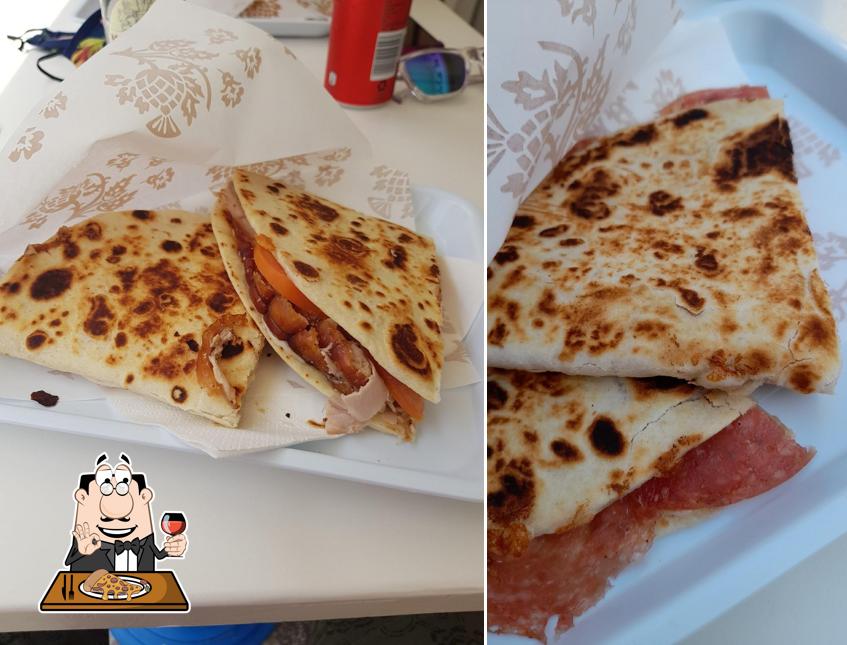 Ordina una pizza a Piadina d'Amare