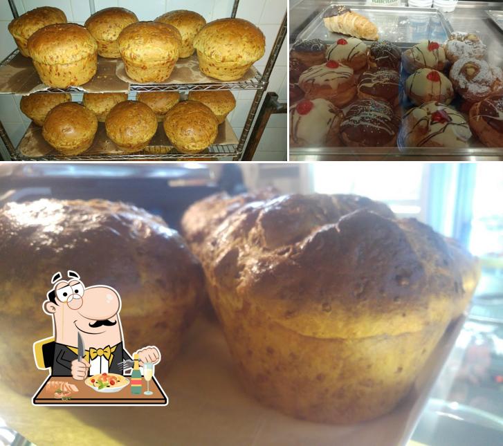 Platti al Bar Pasticceria Panetteria "Il Forno Di Ficulle"