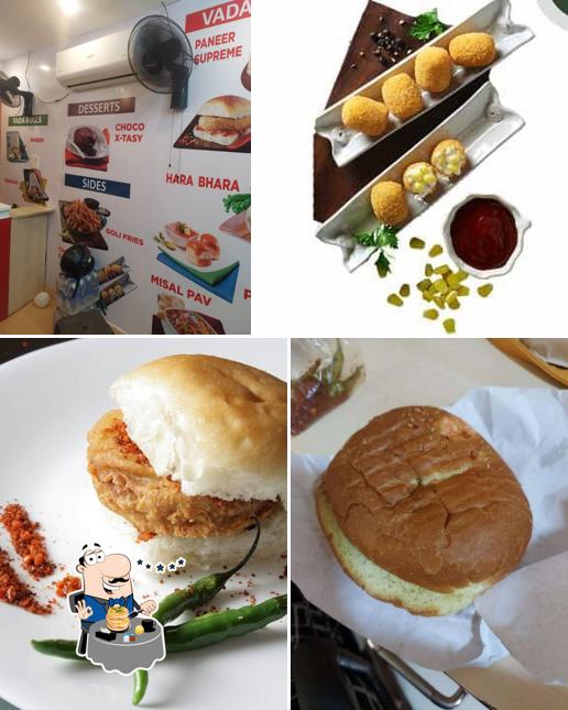 Food at Goli Vada Pav