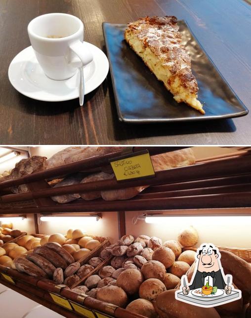 Platti al Caffetteria Il Fornaio Panificio