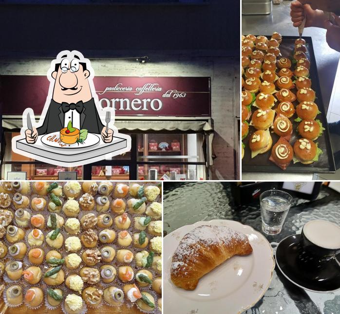 Platti al Pasticceria Accornero