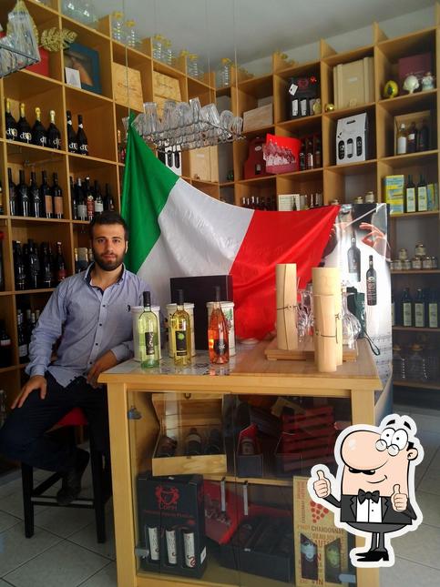 Vedi la foto di Enoteca Fratelli de Angelis Tutto un Altro Sapore
