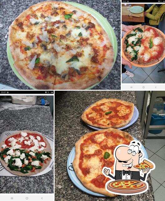 Scegli una pizza a Ristorante Pizzeria Fra'diavolo