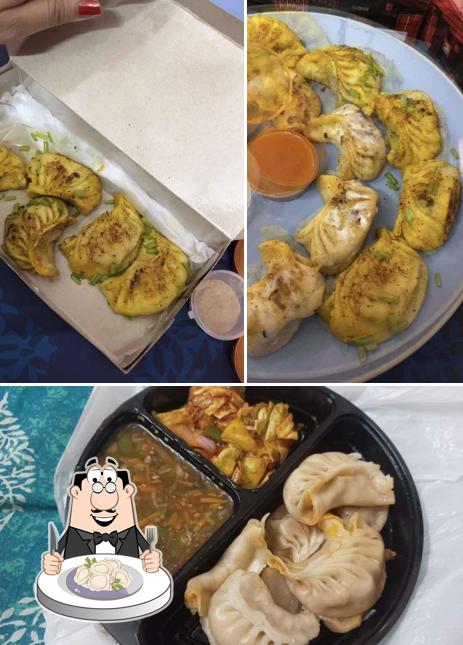Dumplings at Momo Wala