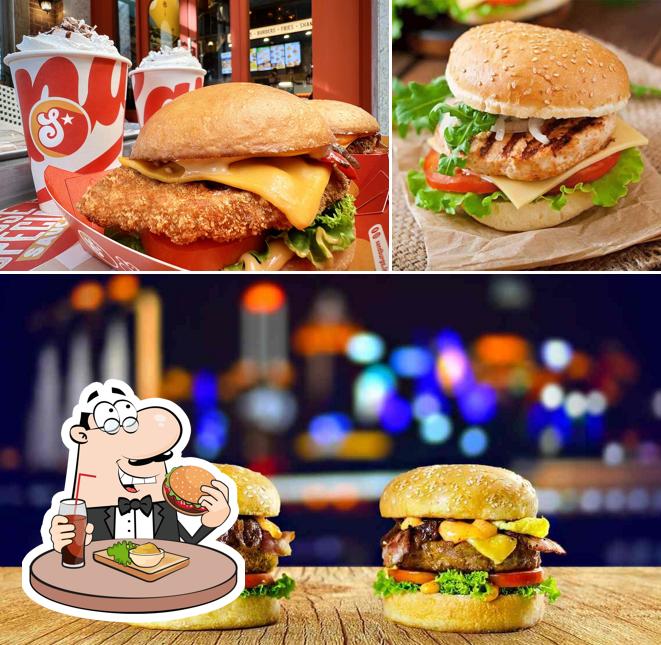 Get a burger at Sandburgs