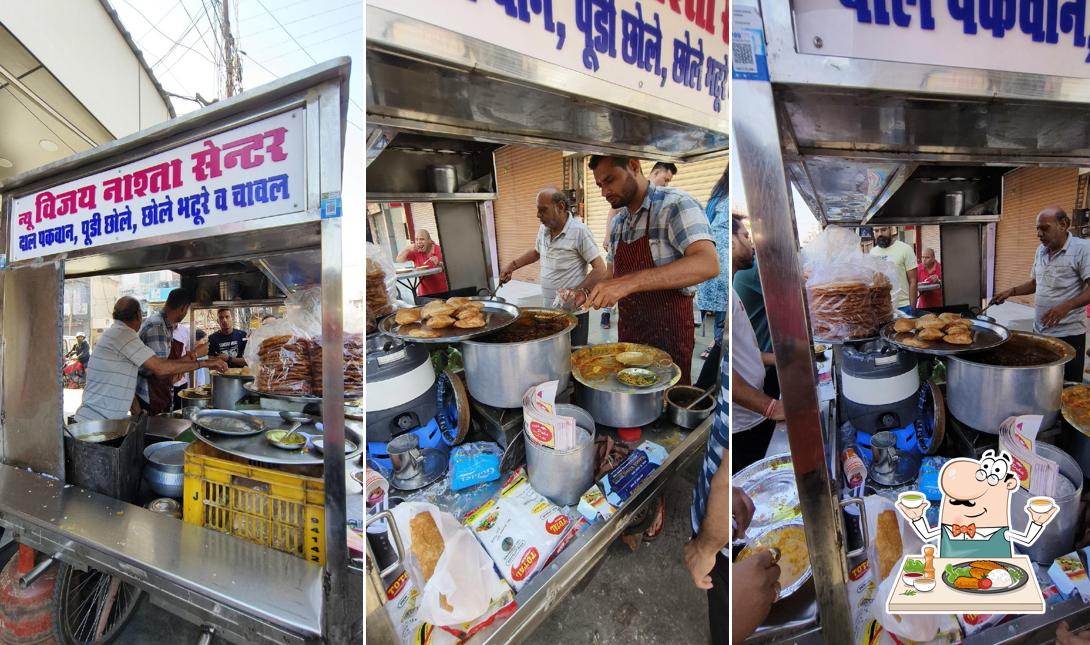 Food at New Vijay nashta center best breakfast in jaipur