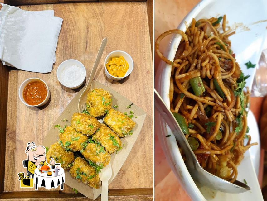 Food at Wok Dish Way! - Best Chinese and Momos, First Car Dining Restaurant in Noida