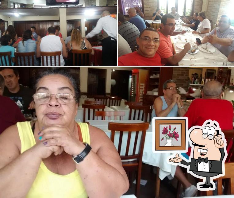 O interior do Churrascaria Tchan