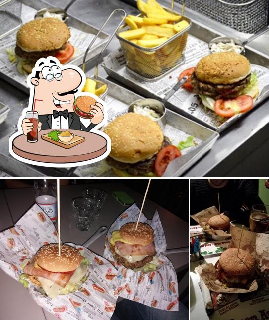Prova un hamburger a Lucky Hill - Irish Pub