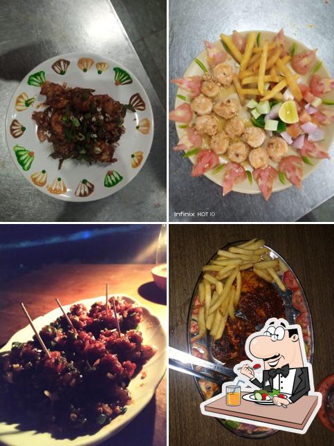 Meals at Bobby's Shack