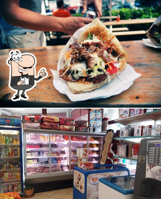 Dai un'occhiata agli interni di ParadiseMini Market (Macelleria è Alimentari)