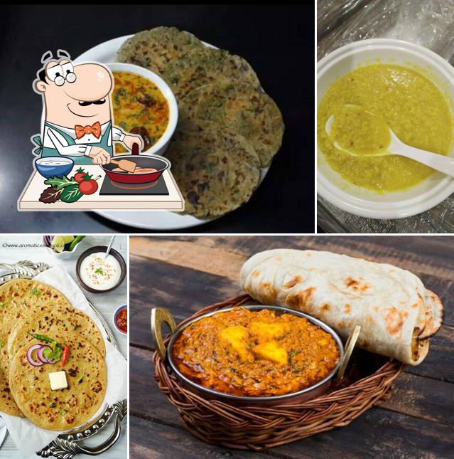 Chicken curry at Paratha Kitchan