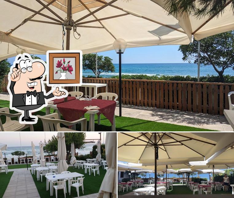 Gli interni di Stabilimento Balneare L'Oasi