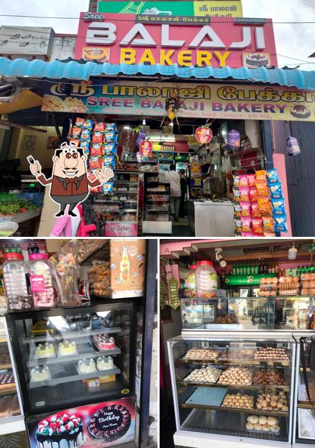 Food at Balaji Bakery