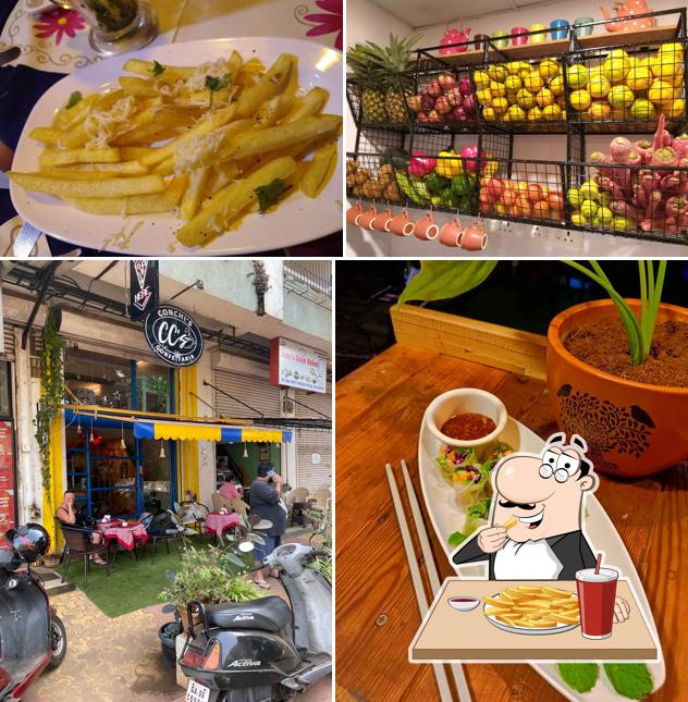 Order finger chips at Conchi's cafe