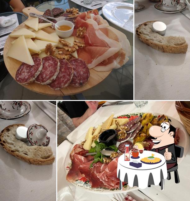Piatto di formaggi al Osteria Palazzo Ducale