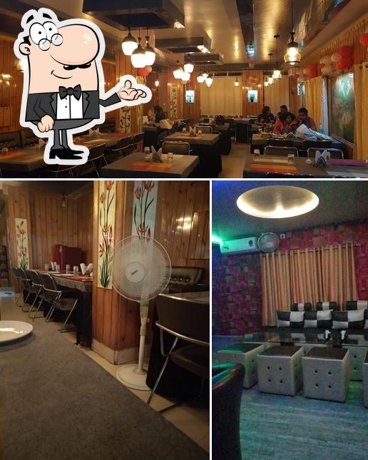 The interior of BEE GEE INN