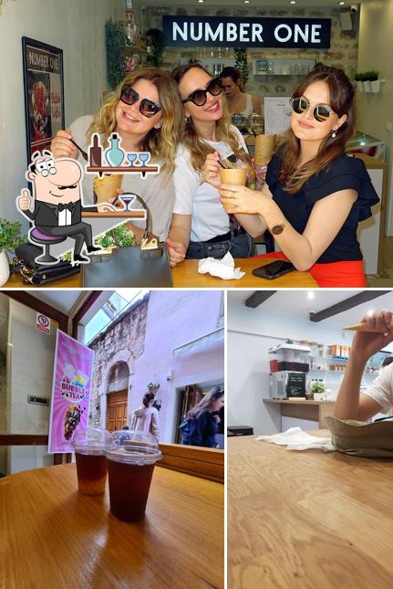 Tra le varie cose da Bob Rock's - Bubble Waffle & Bubble Tea si possono trovare la interni e nozze