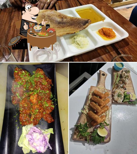 Food at FLAME ‘N’ CHILLY