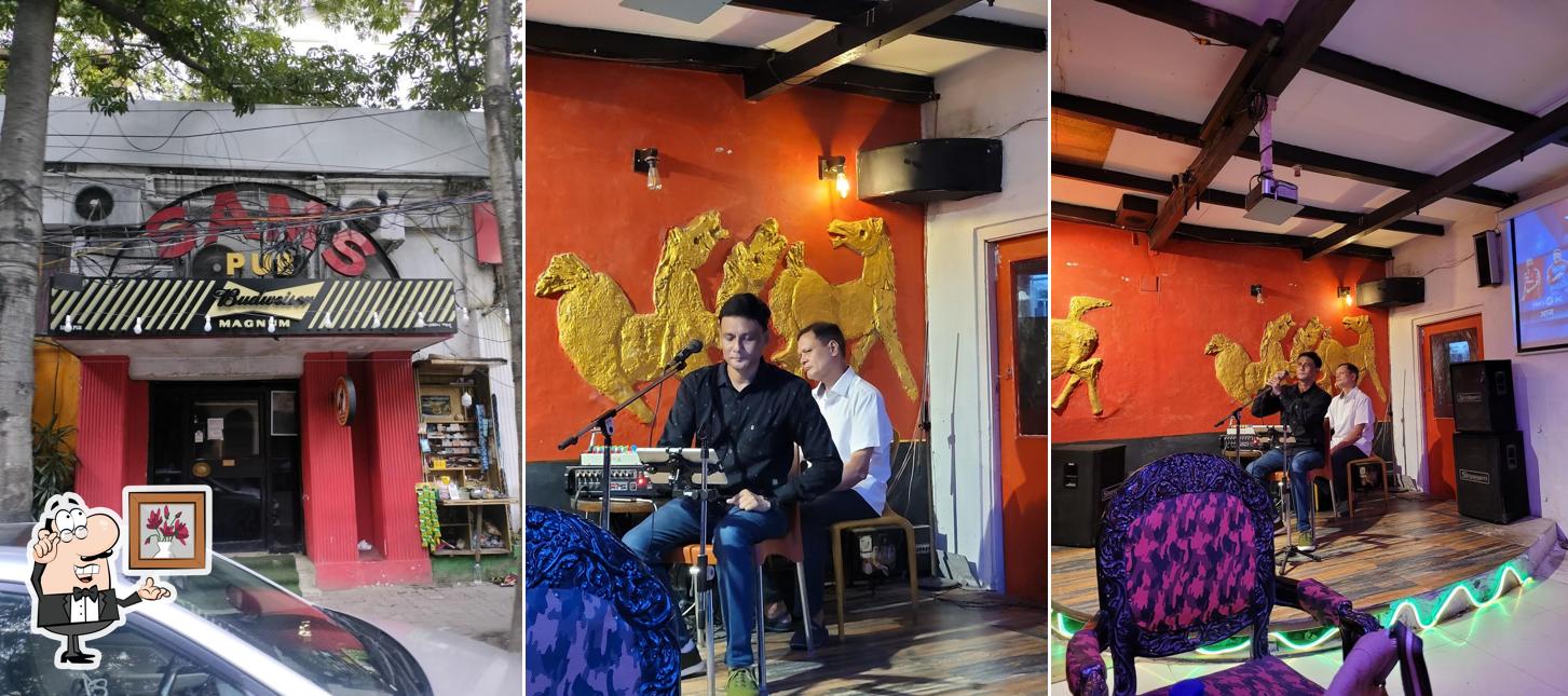 Check out how Sam's Pub looks inside