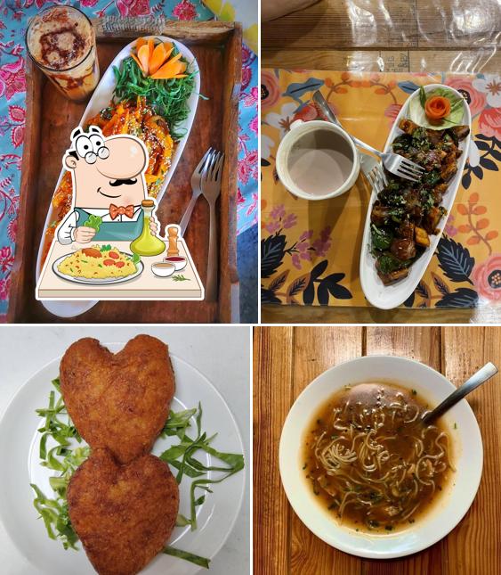 Food at The Hideout cafe