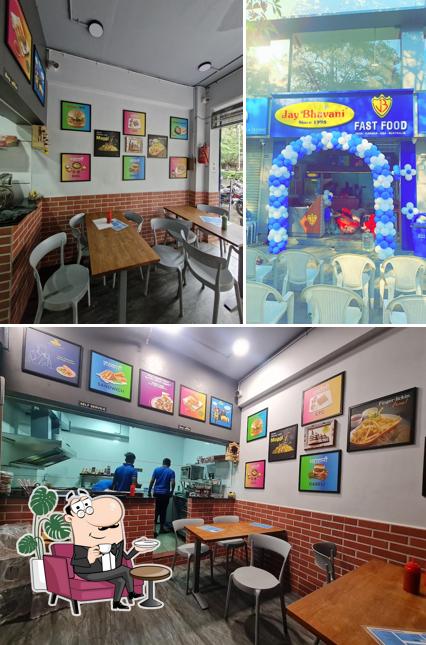 The interior of Jay Bhavani Vadapav