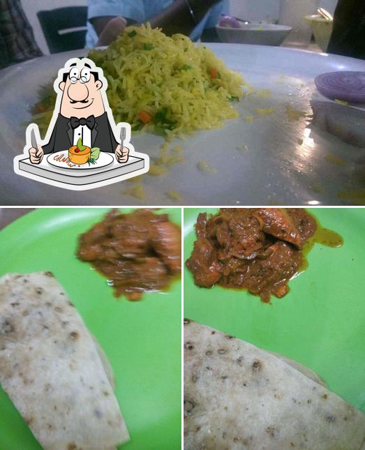 Food at Pariwar Eatery
