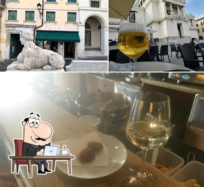 Dai un'occhiata agli interni di Caffè al Teatro