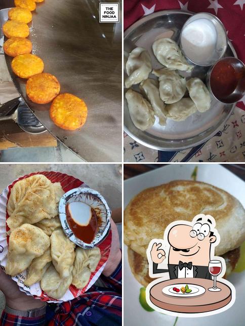 Meals at Chinu Chaat Bhandar