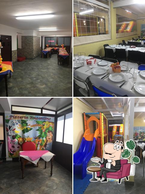 Dai un'occhiata agli interni di New Rugantino Pizzeria