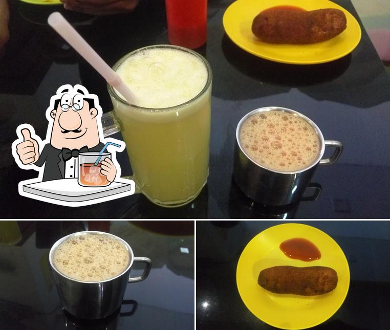 The picture of ABlS BAKERY’s drink and food