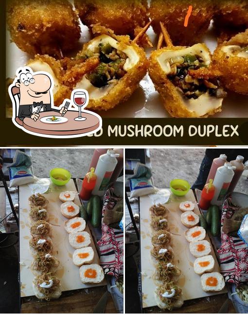 Food at FOOD BOX