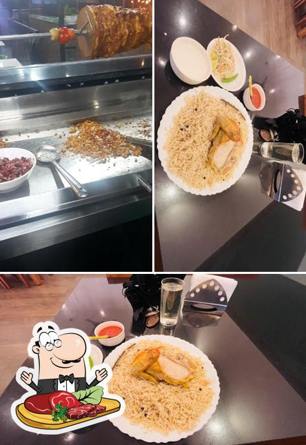 Try out meat dishes at AL KHALEEJ ARABIAN FOOD