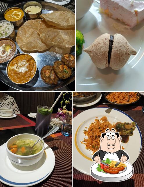 Food at APARANTA