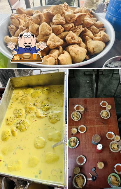 Clam chowder at Neeraj Samosa