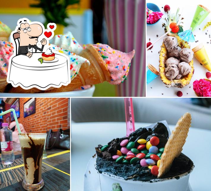 SRK CAFE & BEVERAGES offers a variety of sweet dishes